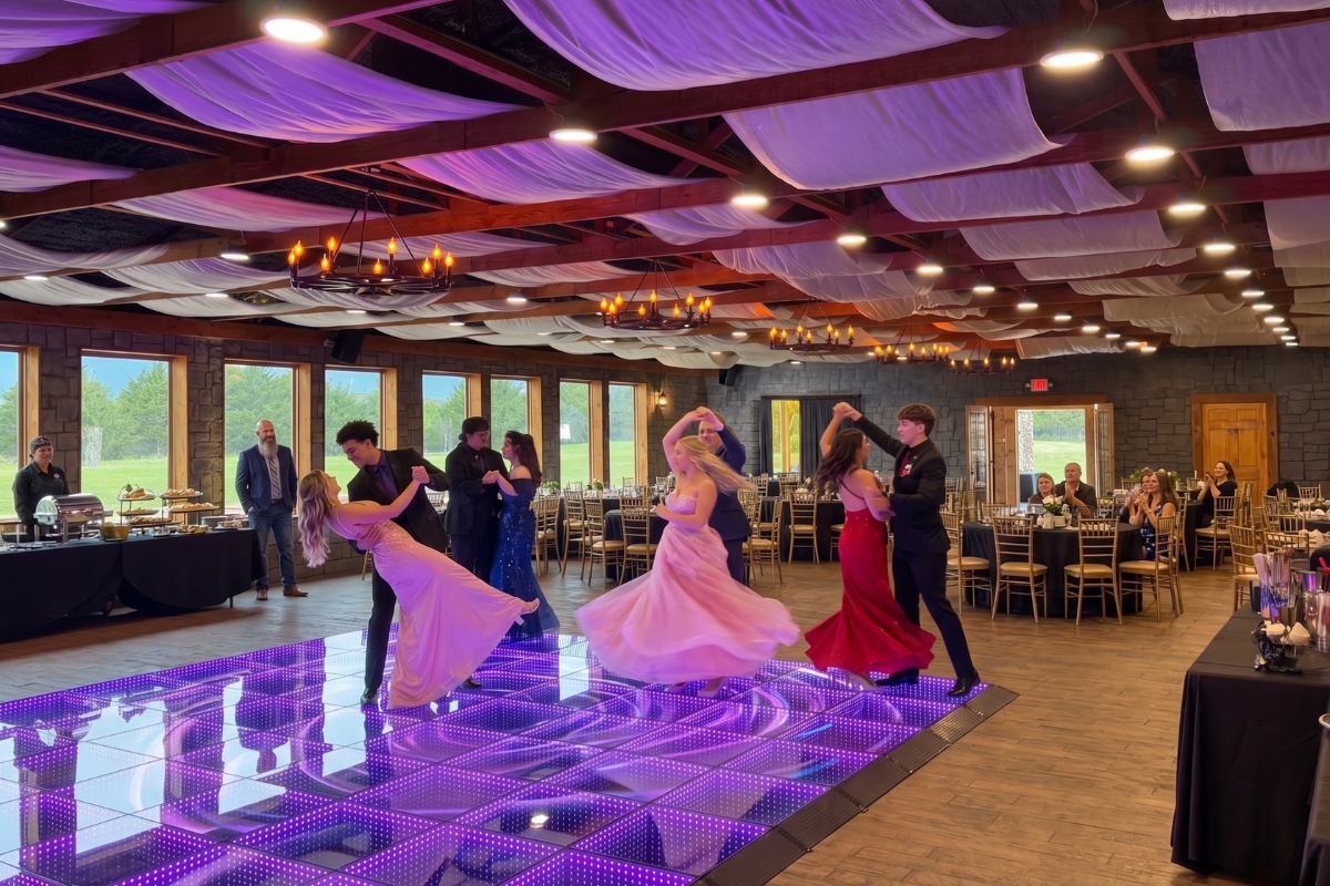 Decor & Dance Floor